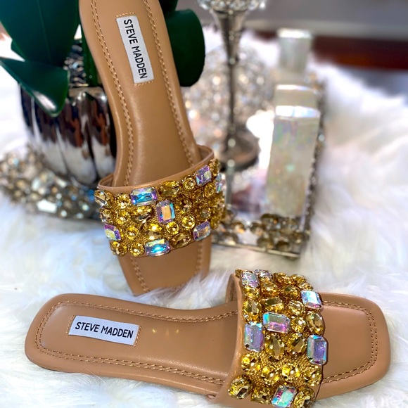 Steve madden sandals ❤️ - Picture 2 of 3